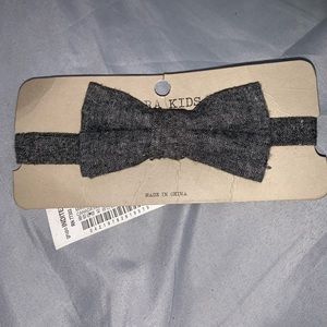 Zara bow tie